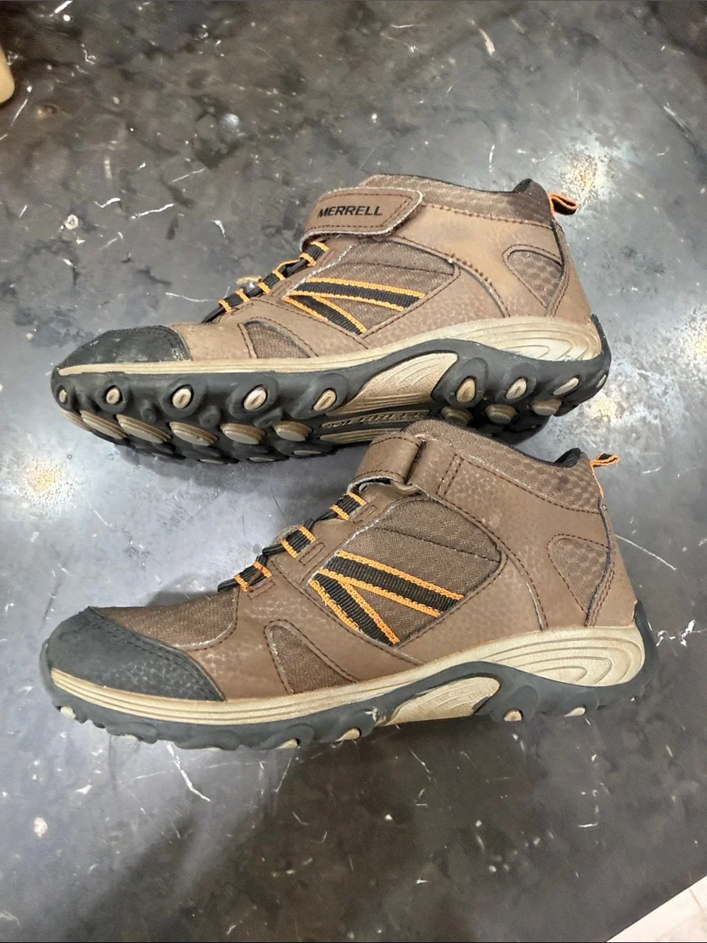 Boys Merrell Brown and Orange Kids Trail Sneakers/Ankle Hikers -2M